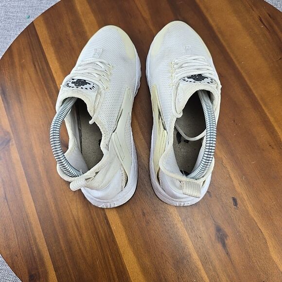 Nike Air Huarache Run‎ Ultra White Women’s 6.5 Lightweight Athletic Shoes - Picture 9 of 14